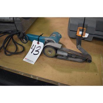 MAKITA MODEL 9030 ELECTRIC BELT SANDER
