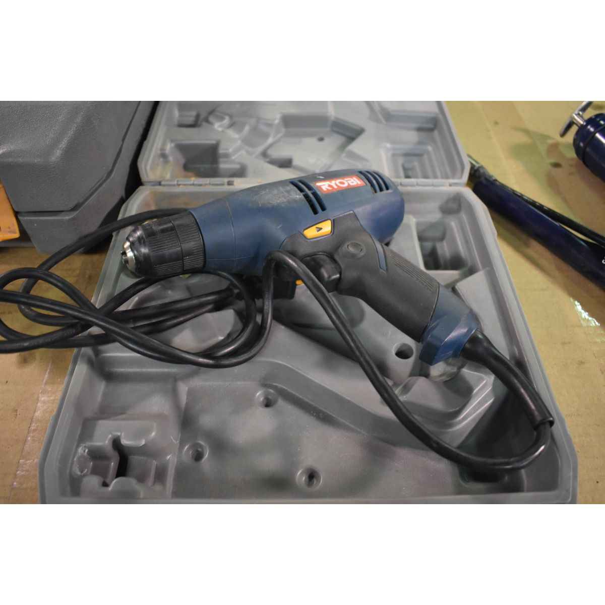 RYOBI MODEL D42 3/8 IN. ELECTRIC DRILL