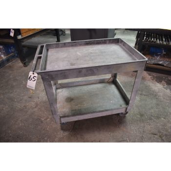 RUBBERMAID PLASTIC SHOP CART