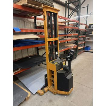 Big Joe Straddle Stacker with 2000 LB Capacity - Model PDI 24-T12, S/N 348898 | Rig Fee $200