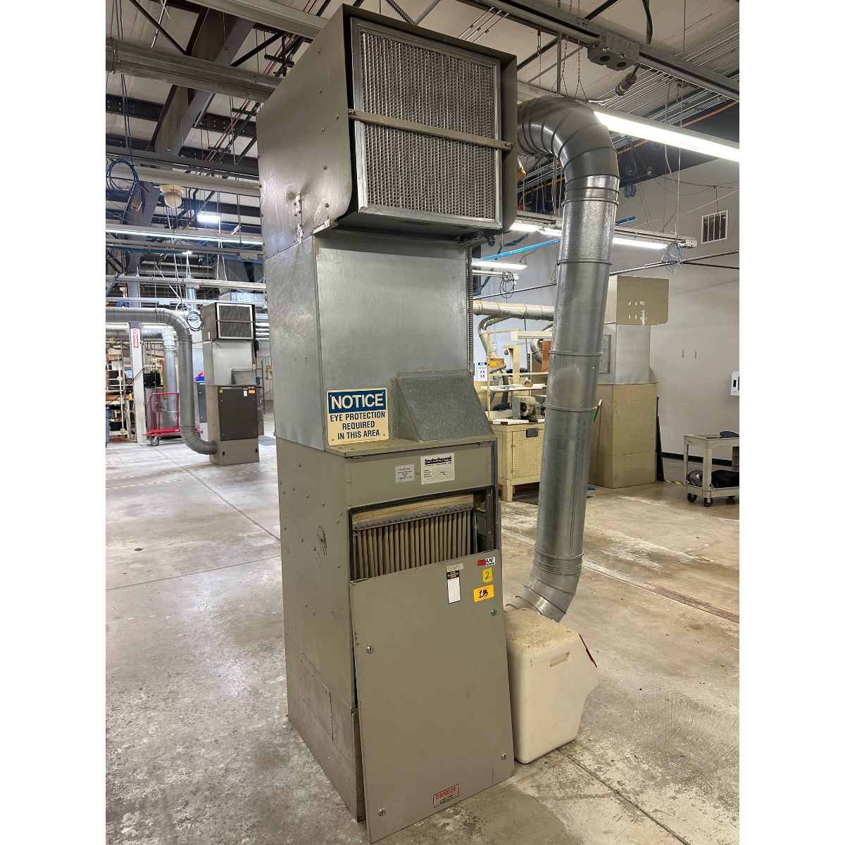 Snyder General Arrestall Model AR35 Dust Collector - S/N AR940416 | Rig Fee $600