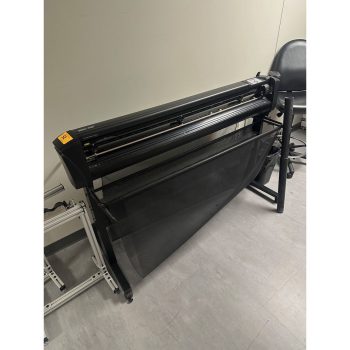 HP Latex 54 Basic Cutter - S/N BE9A112003 | Rig Fee $175