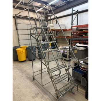 Cotterman 8-Step Rolling Staircase with 450 LB Capacity | Rig Fee $75