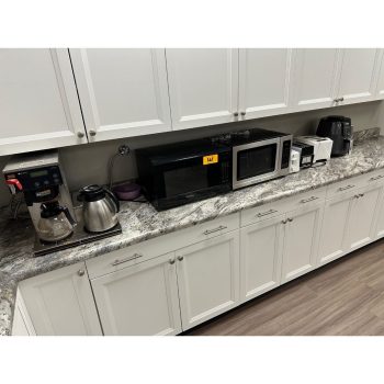 Lot of Breakroom Appliances | Rig Fee $50