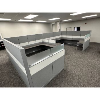 Lot of Cubicles/Workspaces (Approx. 12'6" x 22'10" Overall Footprint) | Rig Fee $750