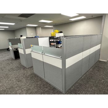 Lot of Cubicles/Workspaces (Approx. 12'6" x 19'10" Overall Footprint) | Rig Fee $750