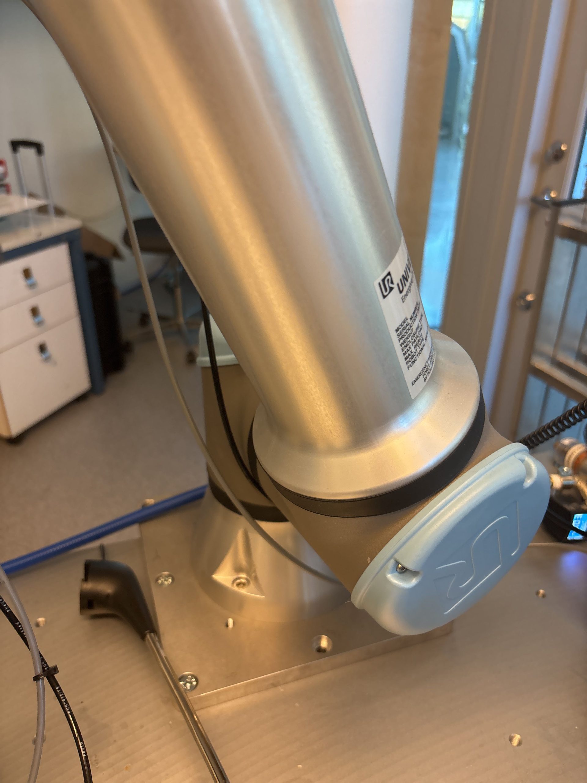 Universal Robots UR5e - Image 9