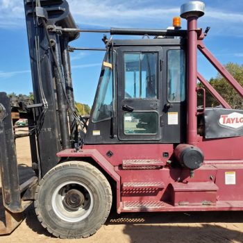 Taylor TXH350L Fork Lift