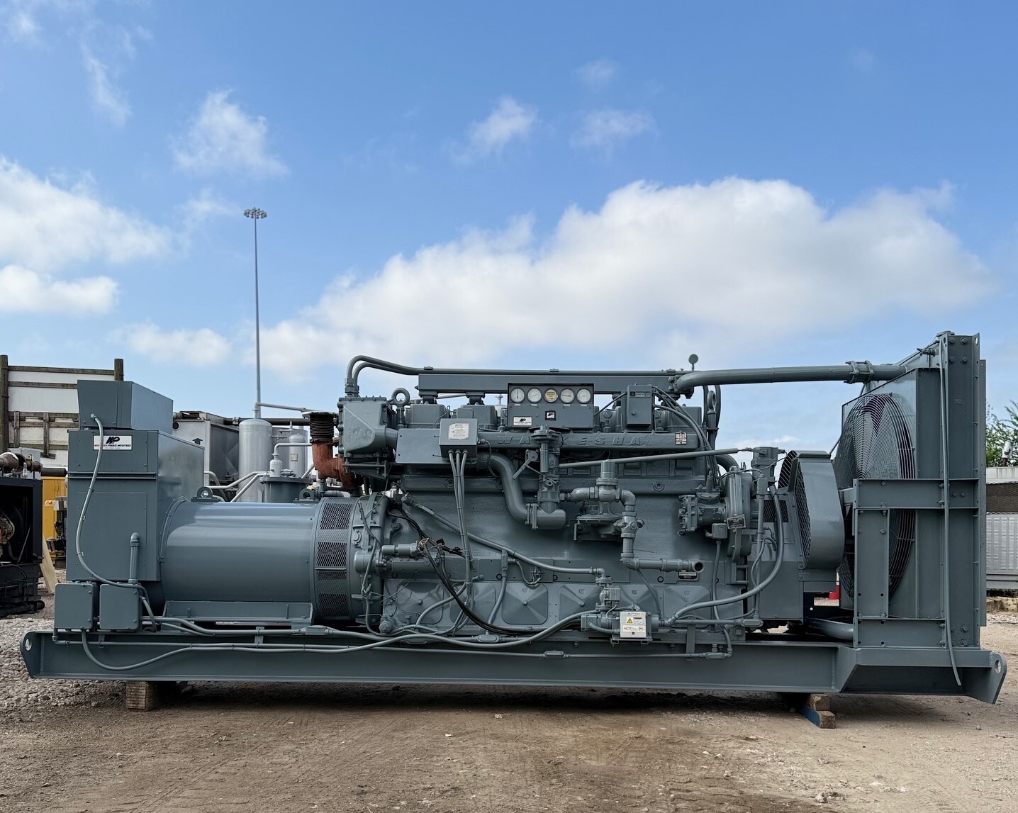 Waukesha 400kW Gas Generator - Image 5