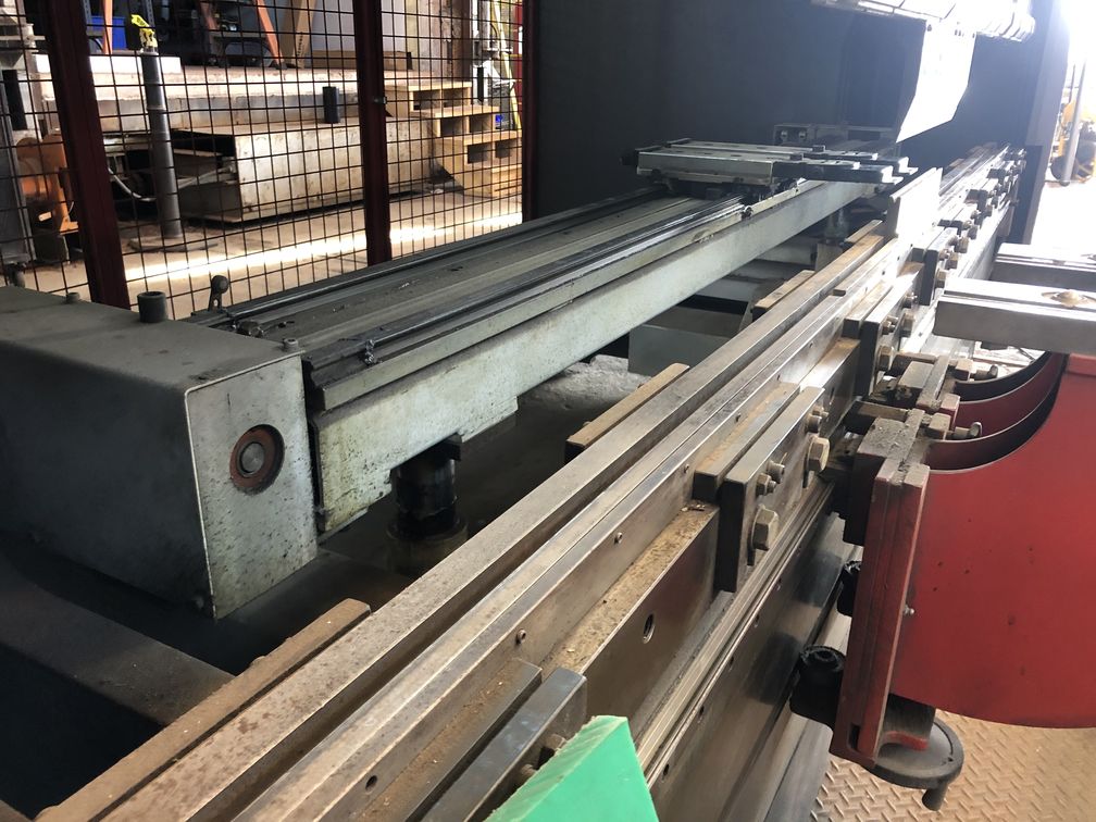 Mitsubishi Dener Diamond Ultra 13530 - Image 4