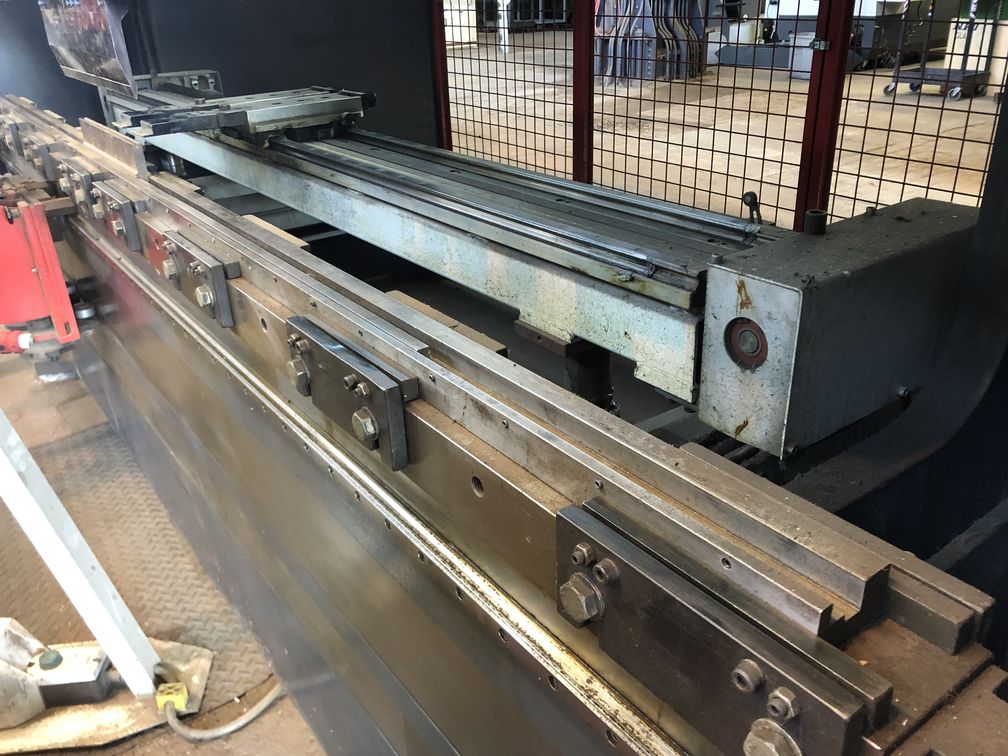 Mitsubishi Dener Diamond Ultra 13530 - Image 6