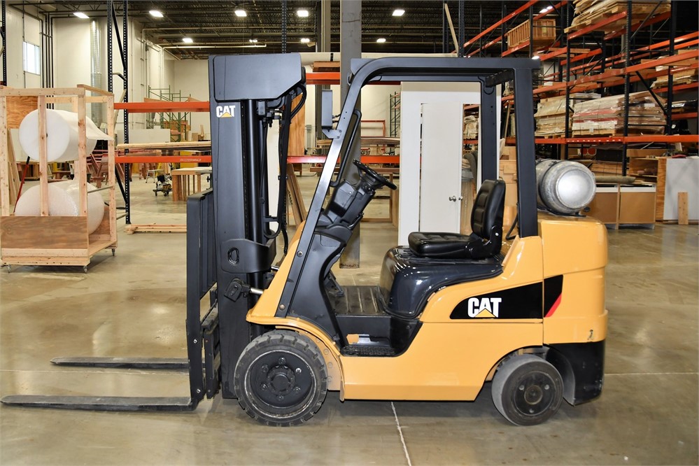 CAT 2C6000 FORKLIFT - Image 11