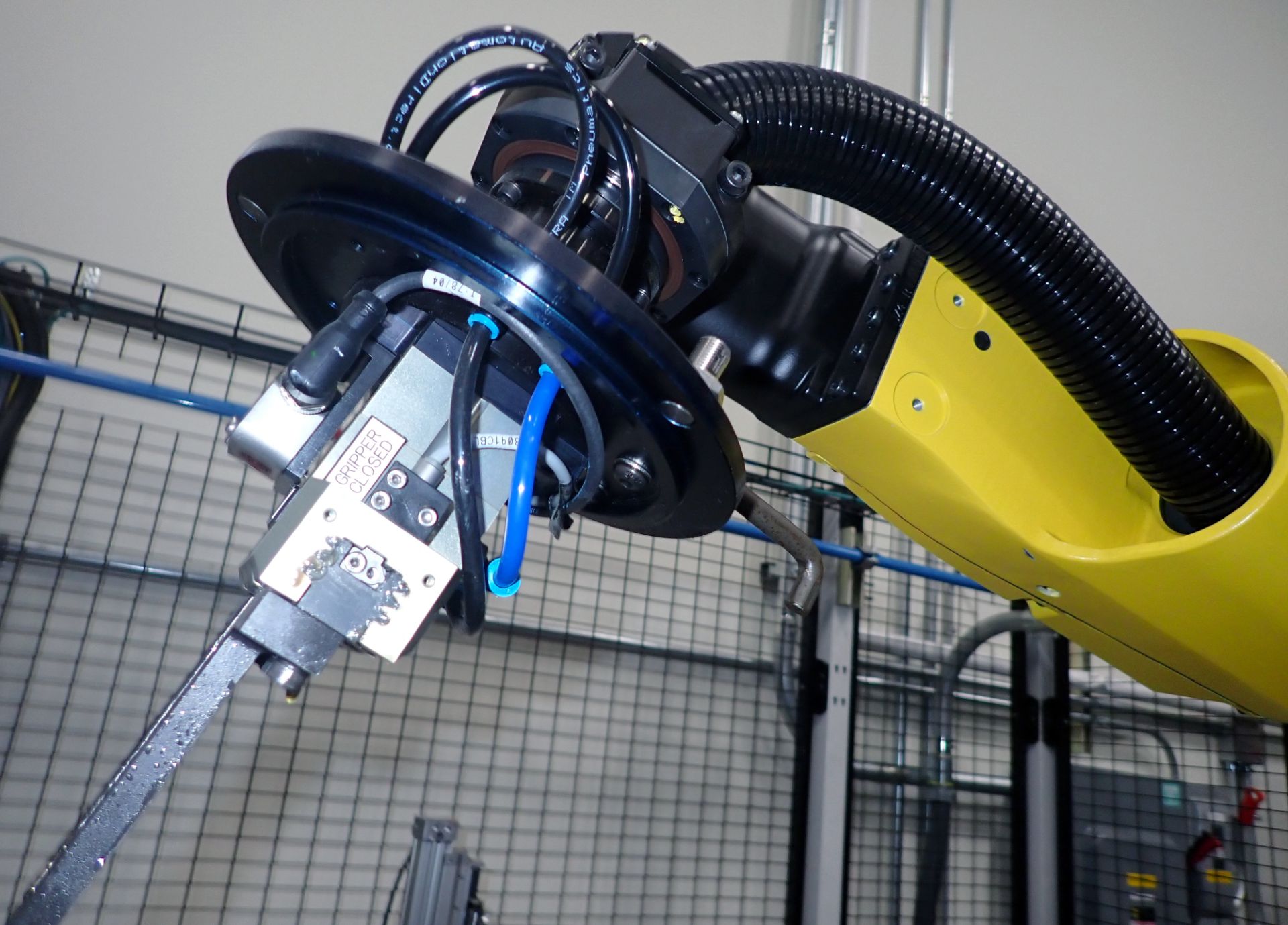 2020 Fanuc M-10iD/8L Complete Robotic Cell Package - Image 4